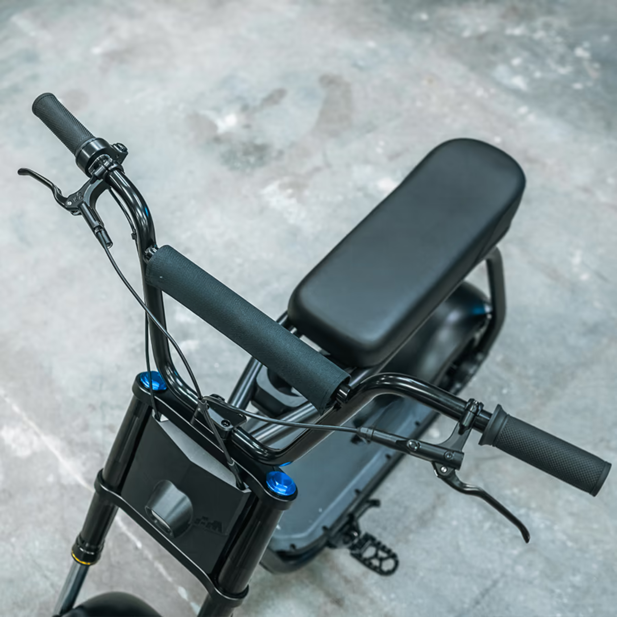 AERON Venture™